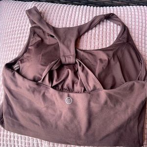 gilly hicks crop tank sz L (with cups)